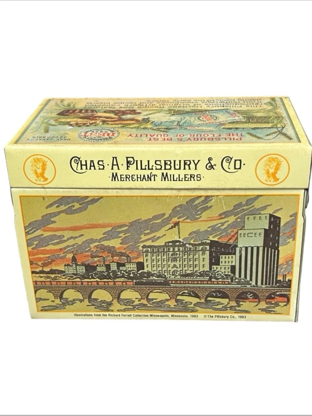 Vintage Pillsbury Heritage Metal Recipe Box